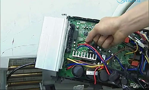 黄南美的空调电话是多少